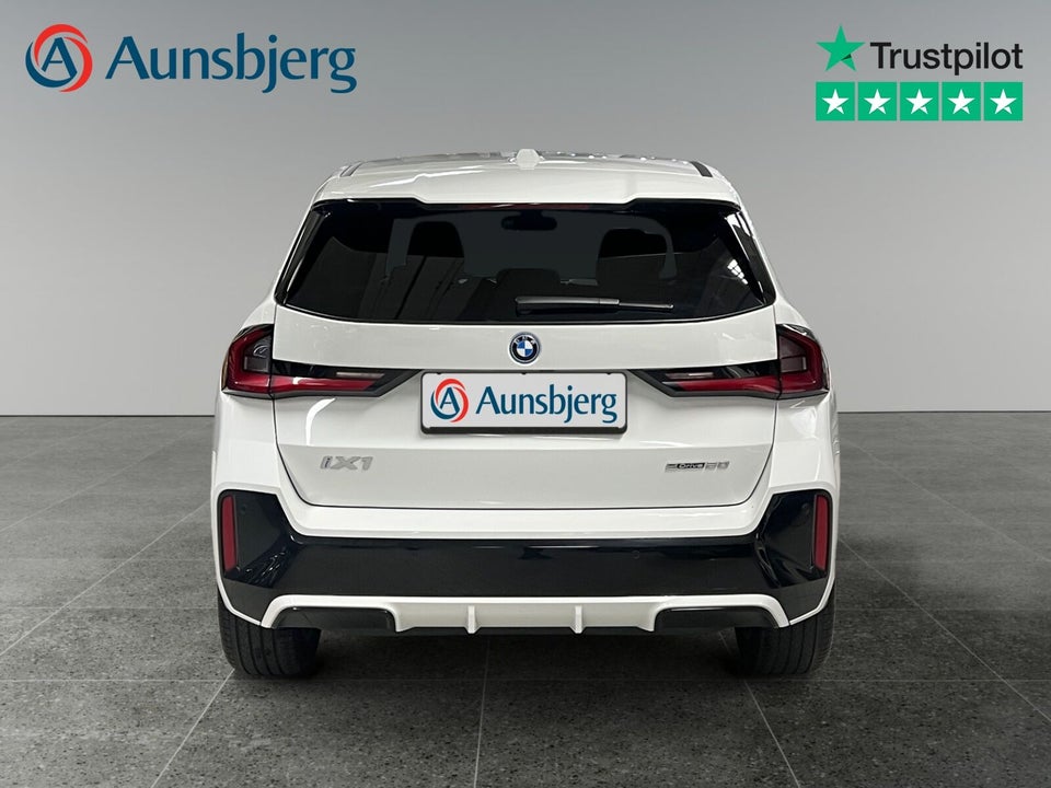 BMW iX1 eDrive20 M-Sport 5d