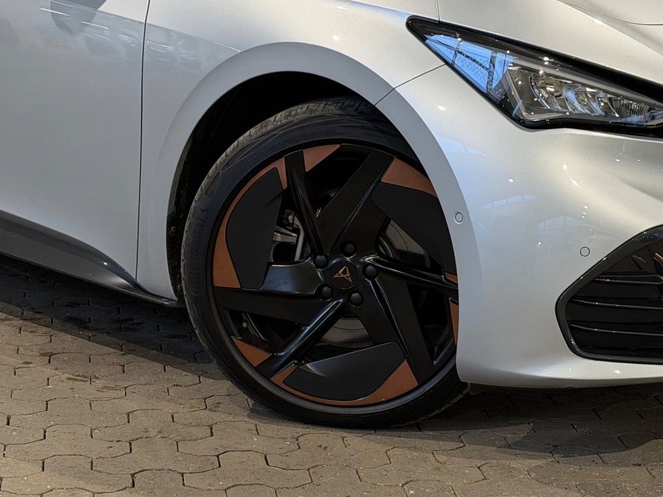 Cupra Born 77 e-Boost Dinamica 5d