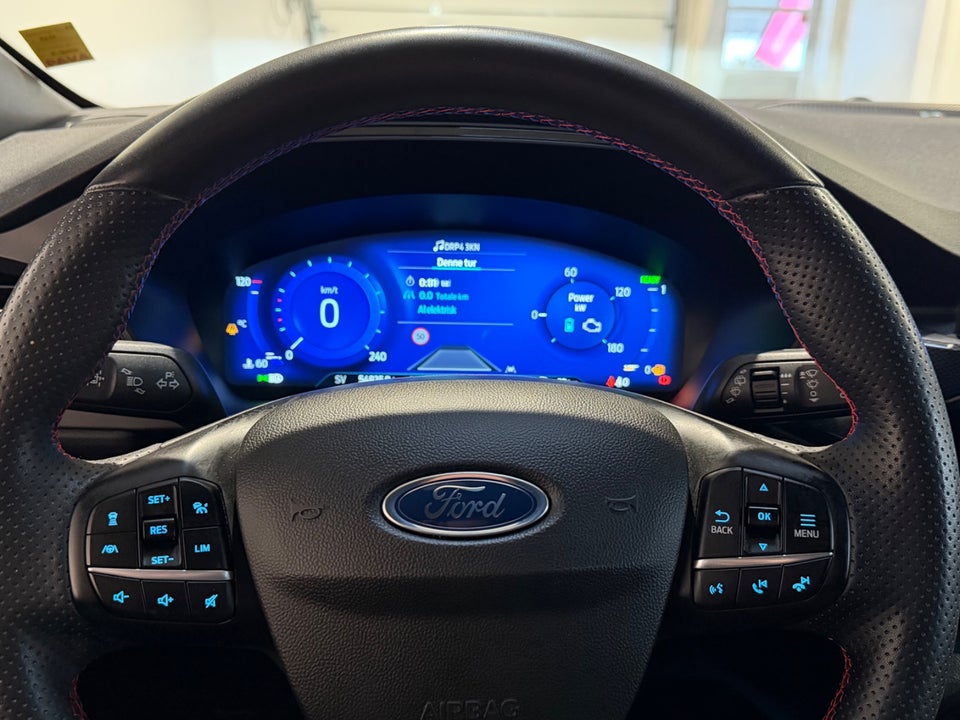 Ford Kuga 2,5 PHEV ST-Line X CVT 5d