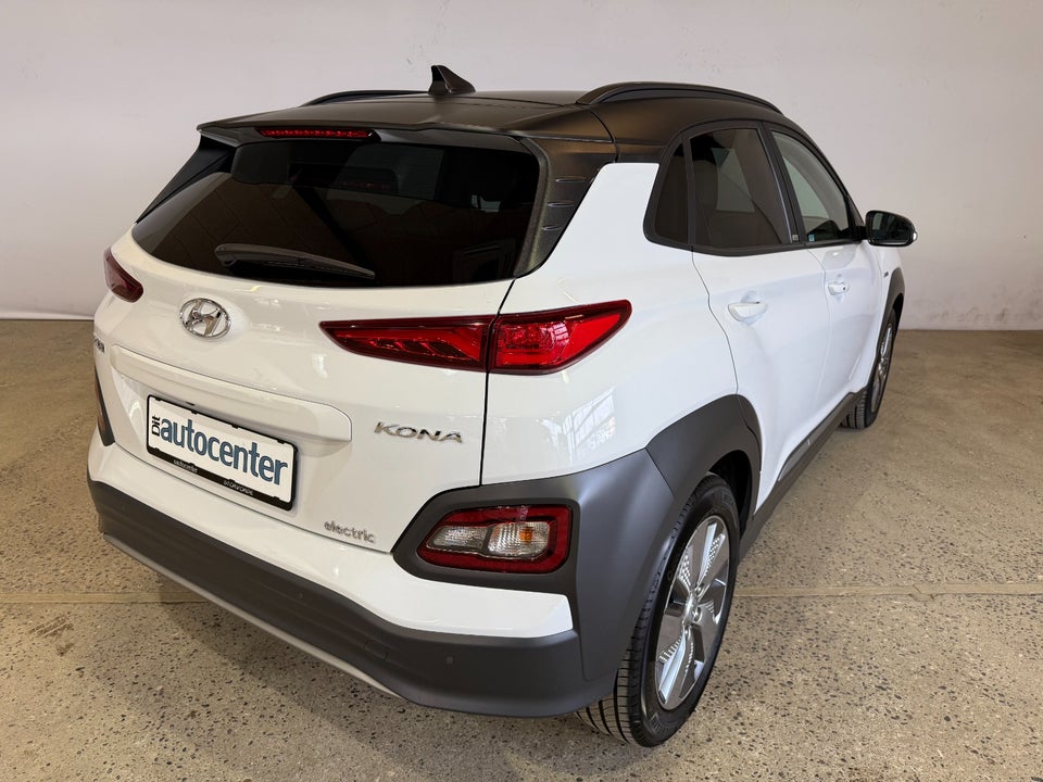 Hyundai Kona 64 EV Premium 5d