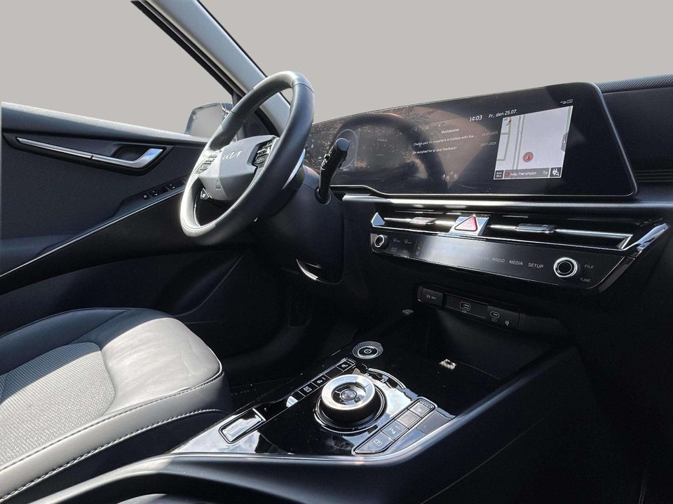 Kia Niro 64 EV Prestige 5d
