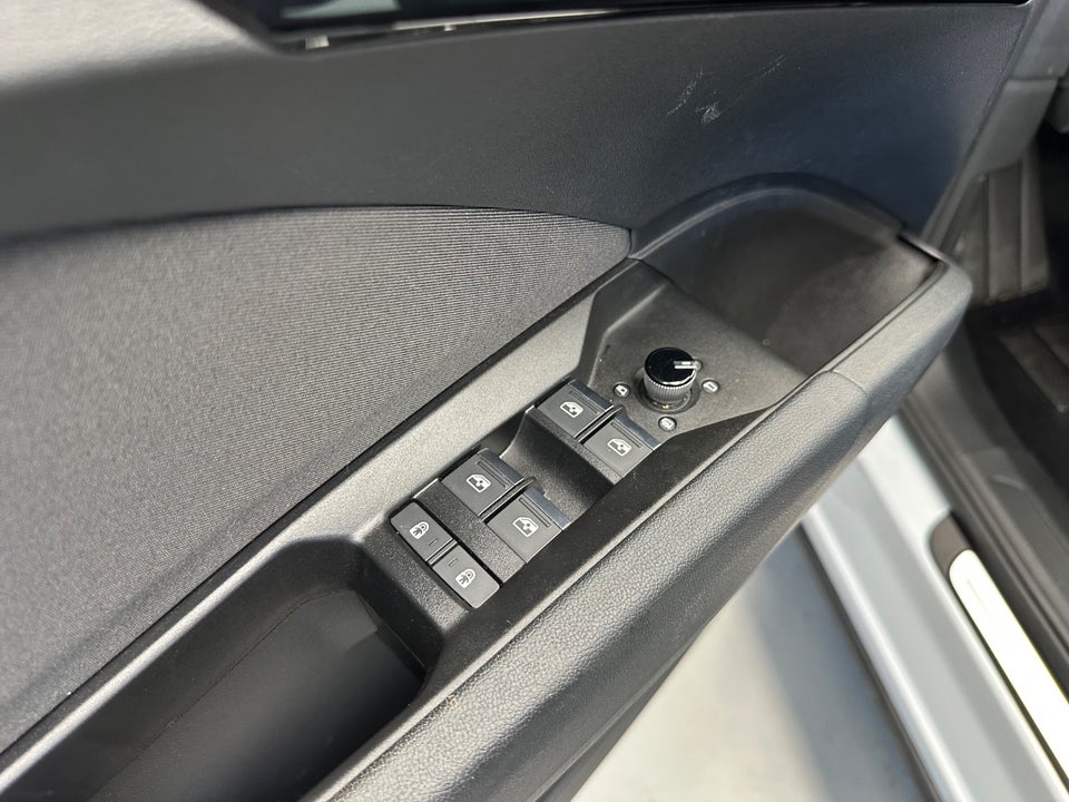 Audi Q4 e-tron 45 Progress 5d