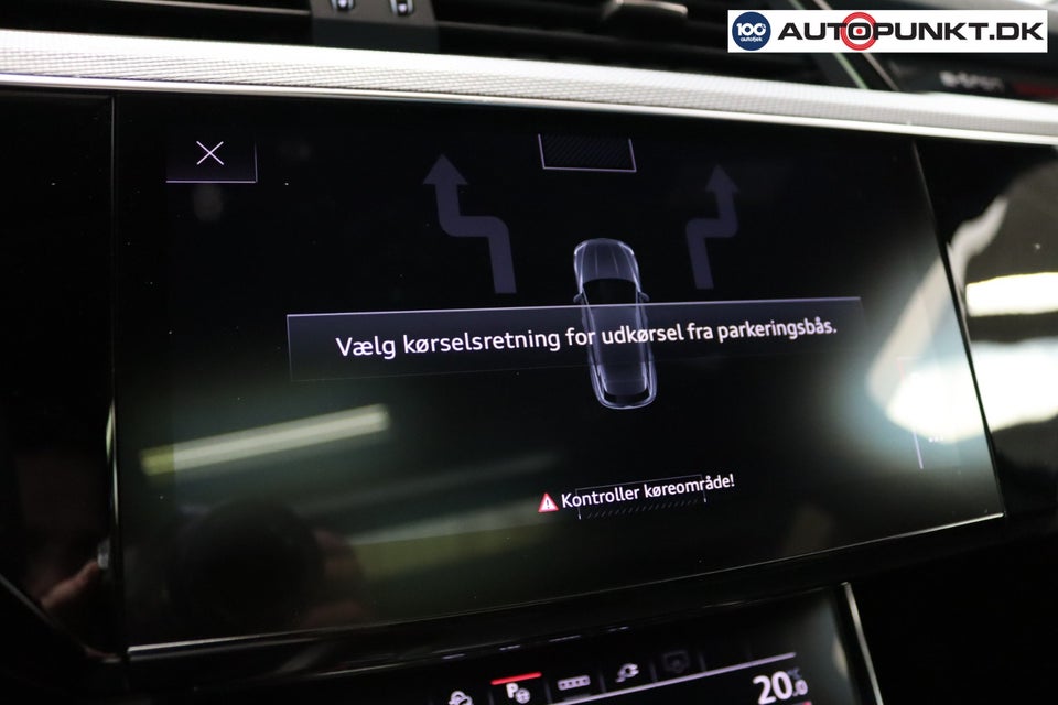 Audi Q8 e-tron 55 S-line quattro 5d