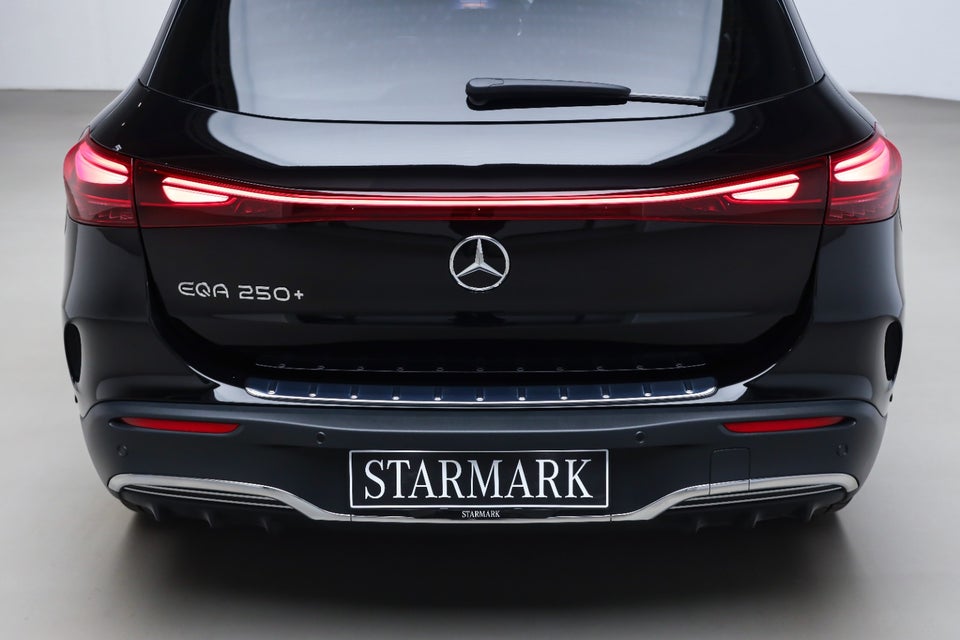 Mercedes EQA250+ AMG Advance 5d