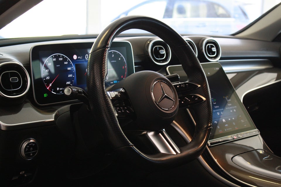 Mercedes C220 d 2,0 AMG Line stc. aut. 5d