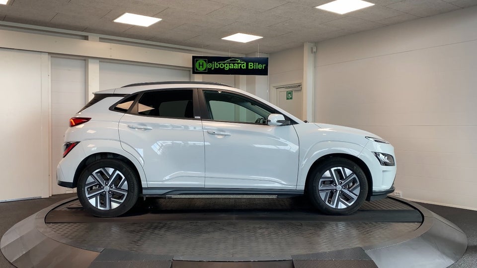 Hyundai Kona 64 EV Trend 5d