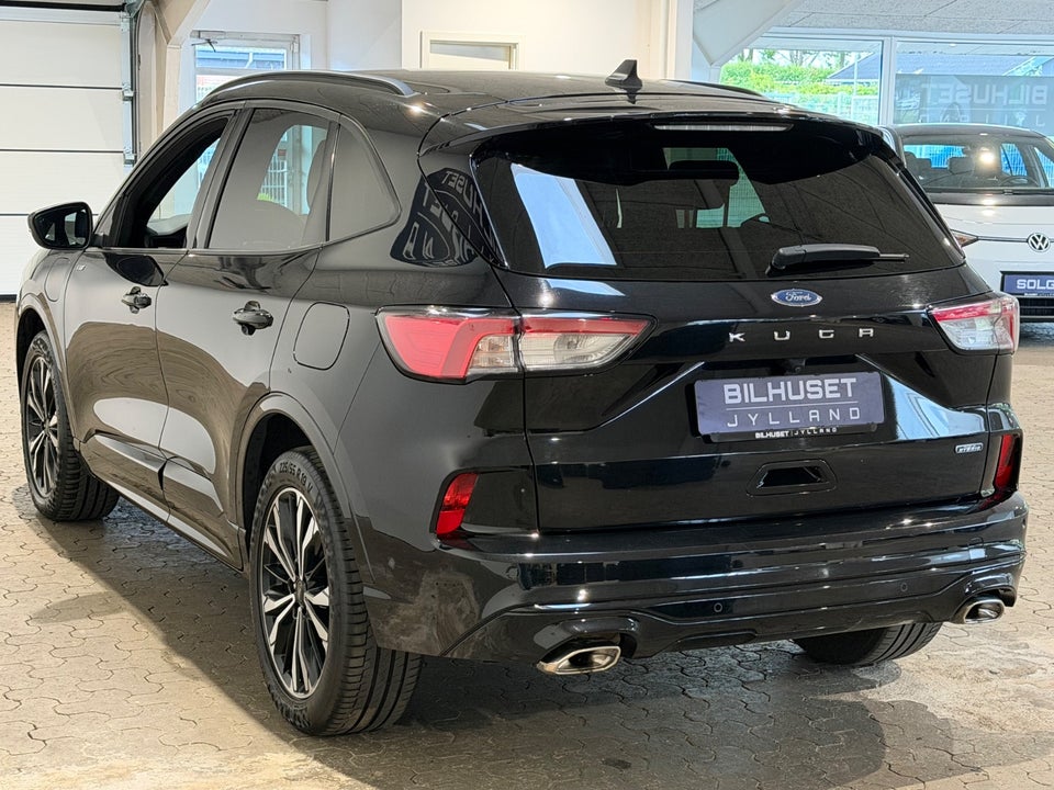 Ford Kuga 2,5 PHEV ST-Line X CVT 5d