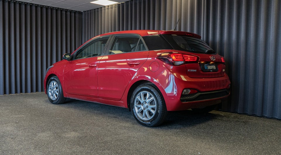 Hyundai i20 1,25 Style 5d