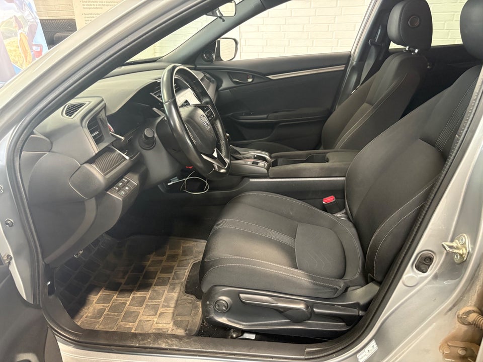 Honda Civic 1,5 VTEC Turbo Sport 5d