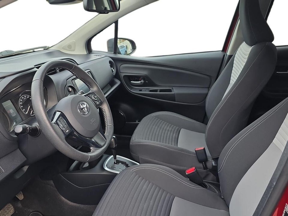 Toyota Yaris 1,5 Hybrid H2 Limited e-CVT 5d