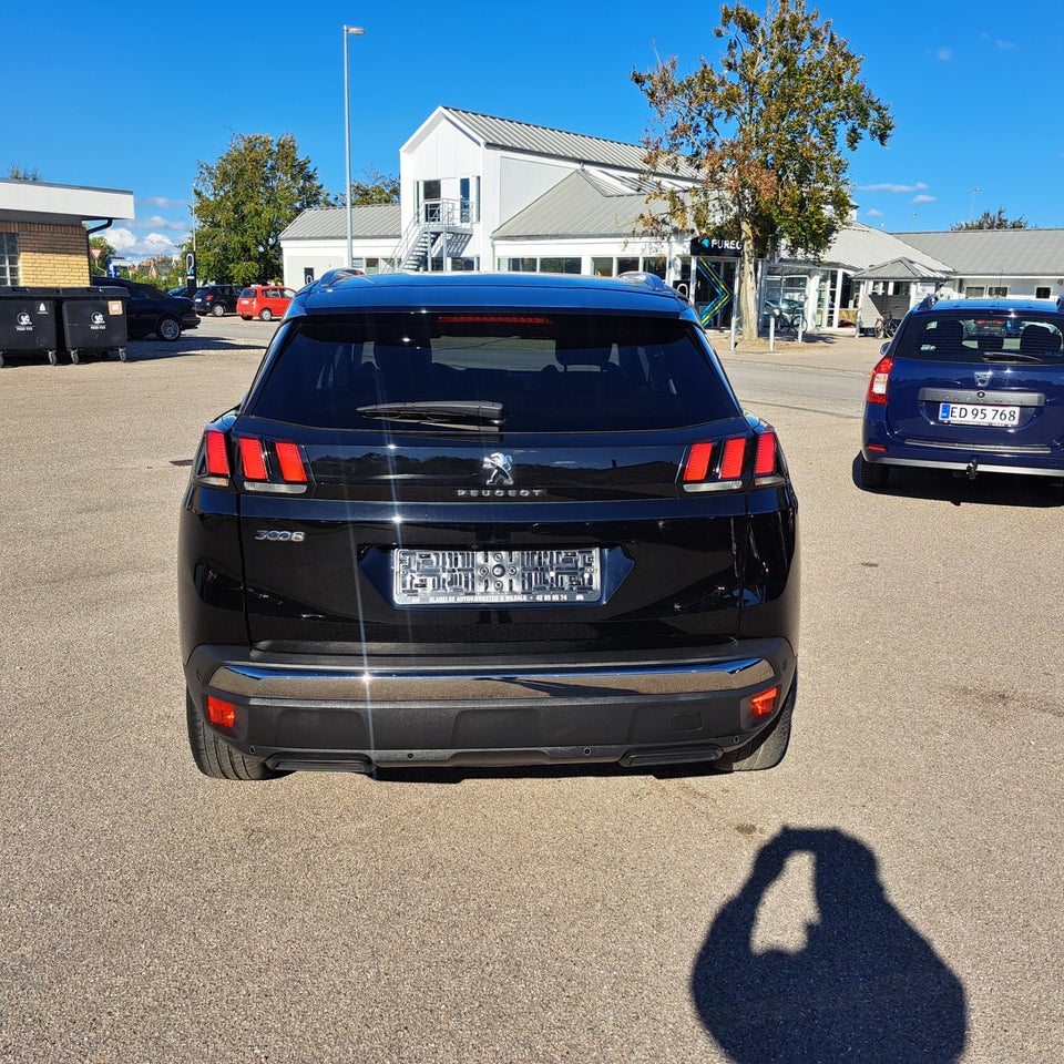 Peugeot 3008 1,2 PureTech 130 Allure 5d