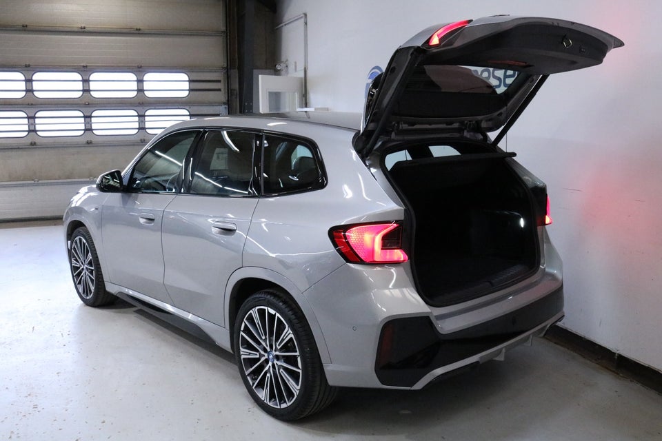 BMW iX1 eDrive20 M-Sport 5d