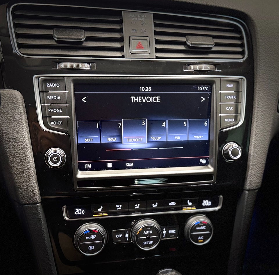 VW Golf VII 1,4 TSi 140 Highline DSG BMT 5d