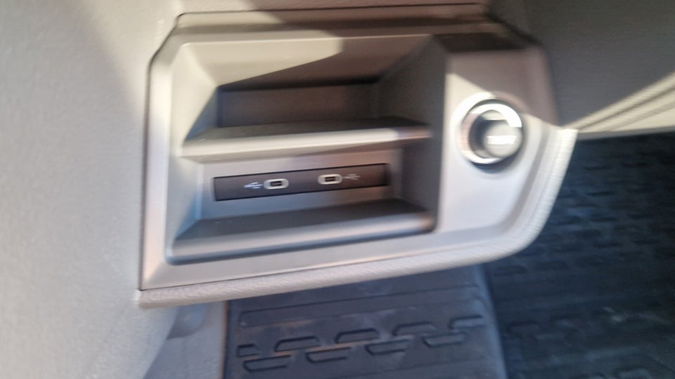 VW Crafter 35 2,0 TDi 177 Kassevogn L3H3 aut.