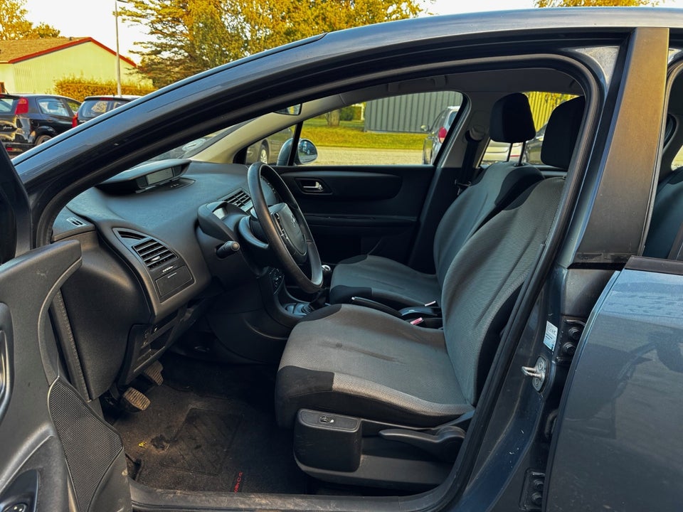 Citroën C4 1,6 16V 5d