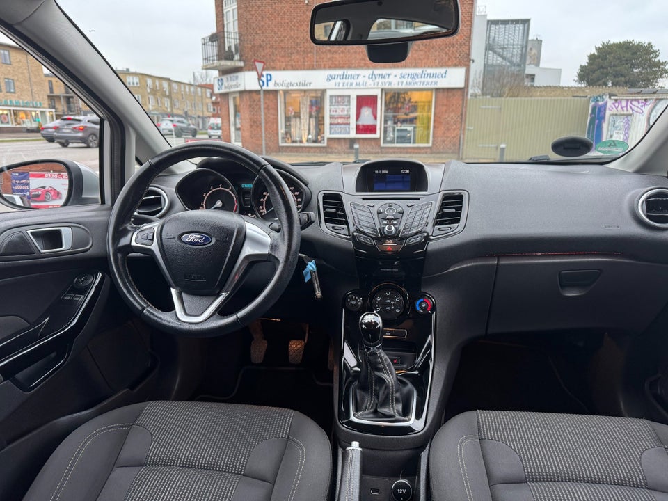 Ford Fiesta 1,0 EcoBoost Titanium 5d