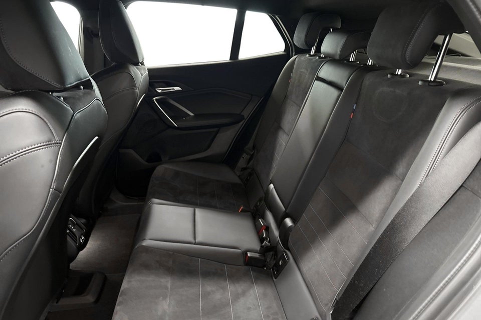 BMW iX2 eDrive20 M-Sport 5d