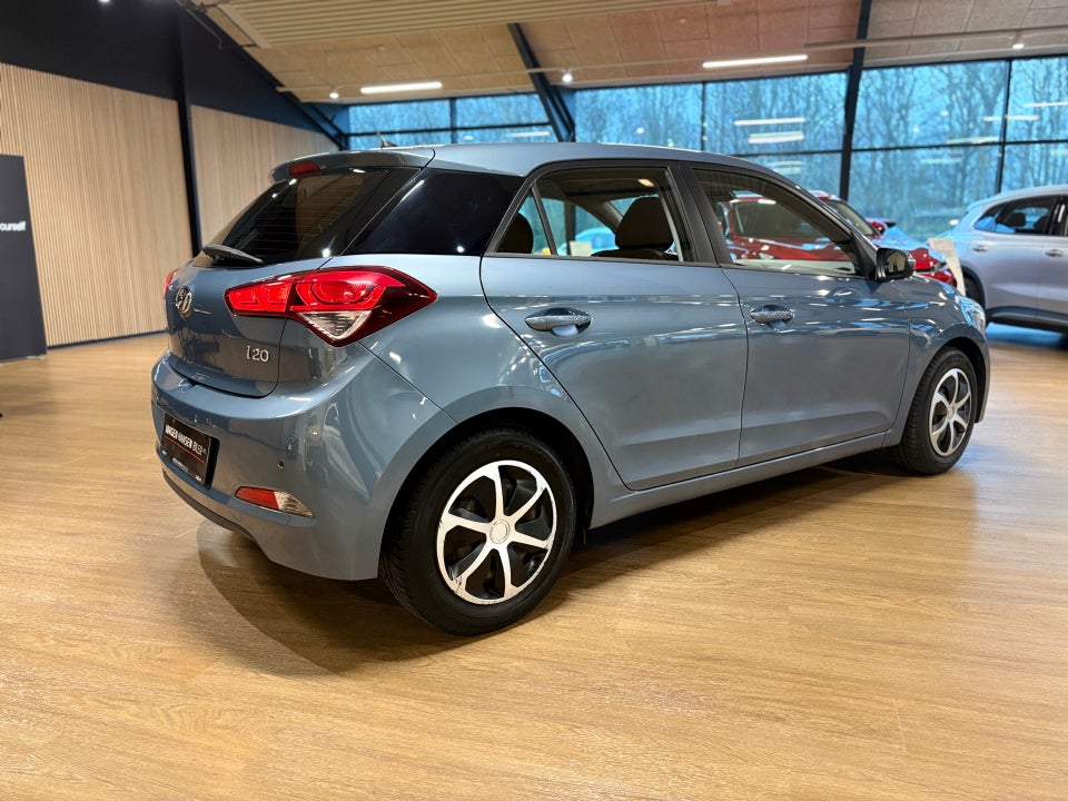 Hyundai i20 1,25 Trend 5d