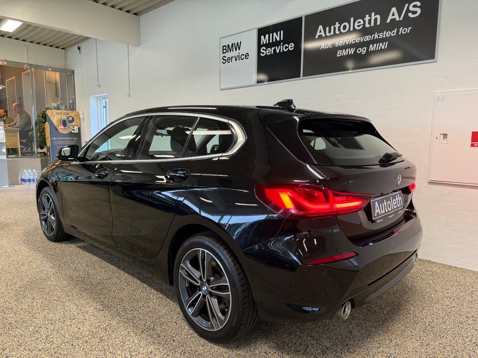 BMW 120d 2,0 Sport Line aut. 5d