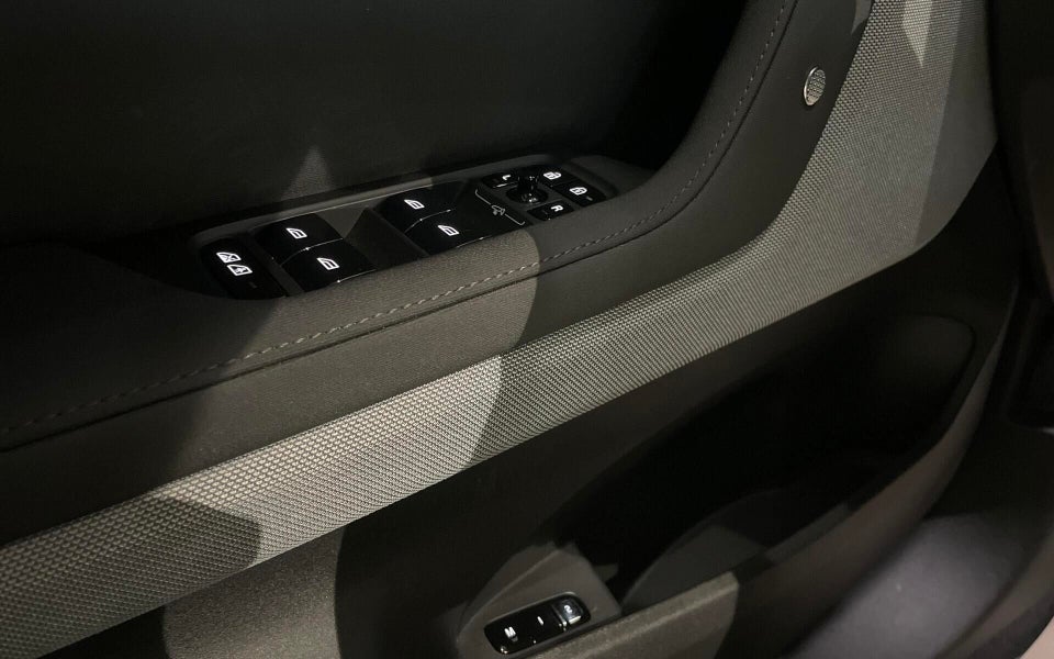 Polestar 2 Long Range AWD 5d