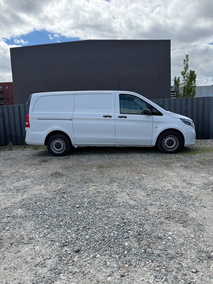 Mercedes Vito 114 2,0 CDi Kassevogn aut. L RWD