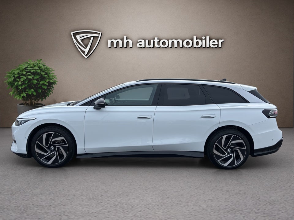 VW ID.7 77 Style Tourer 5d