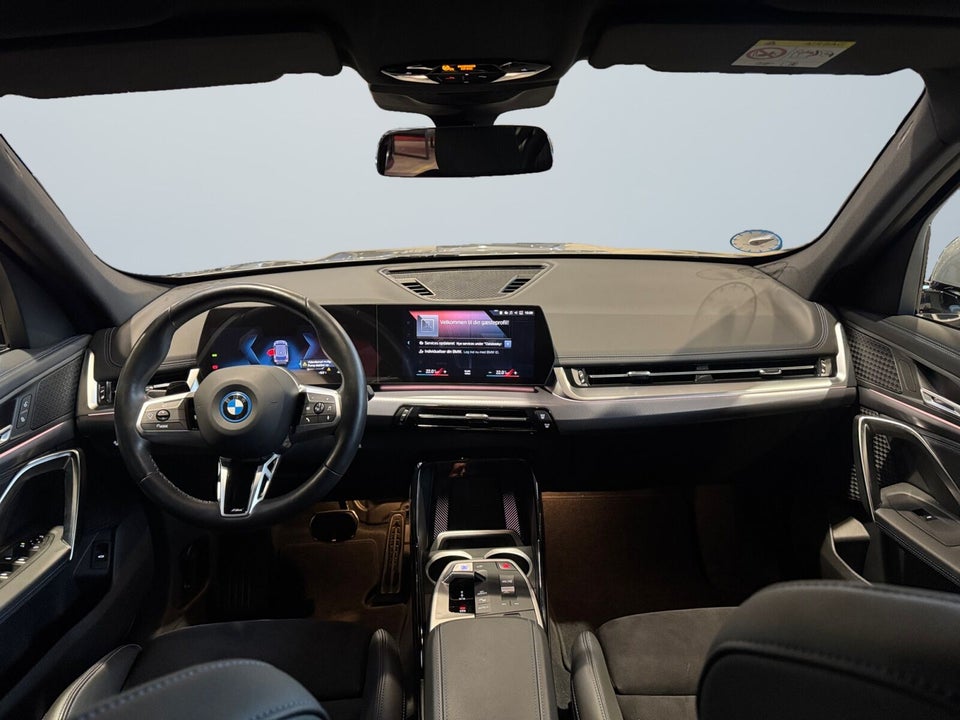 BMW iX1 xDrive30 M-Sport 5d