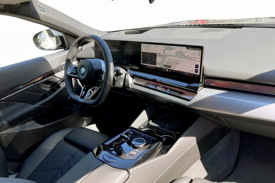 BMW i5 eDrive40 Touring Fully Charged 5d