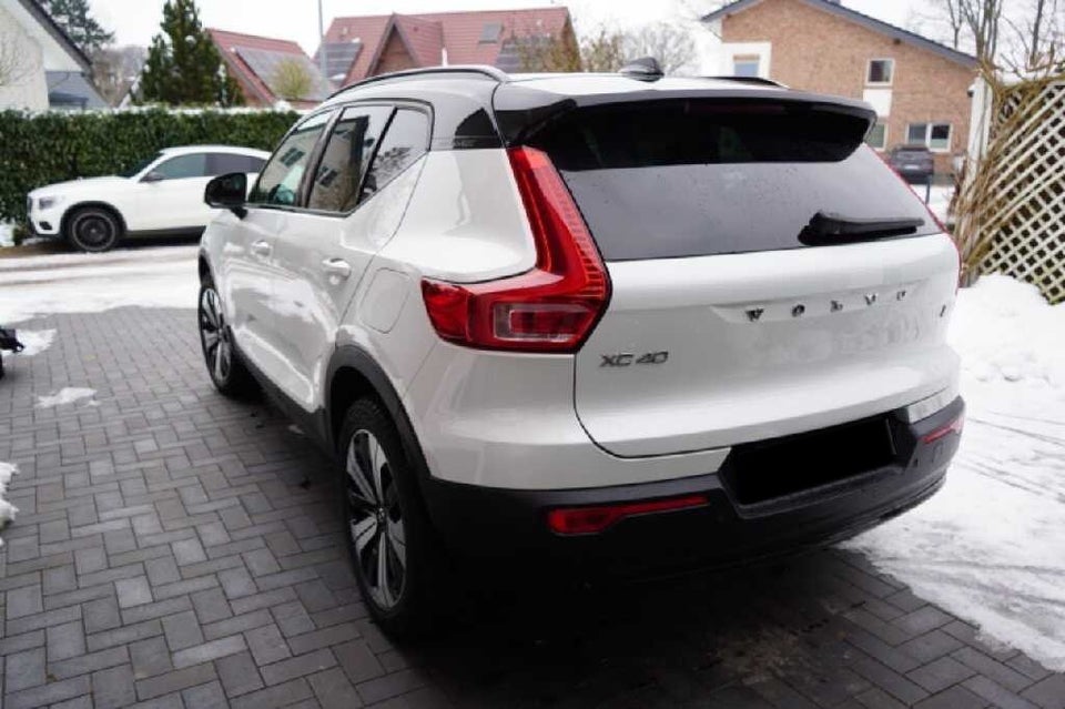 Volvo XC40 P8 ReCharge Twin Plus 5d