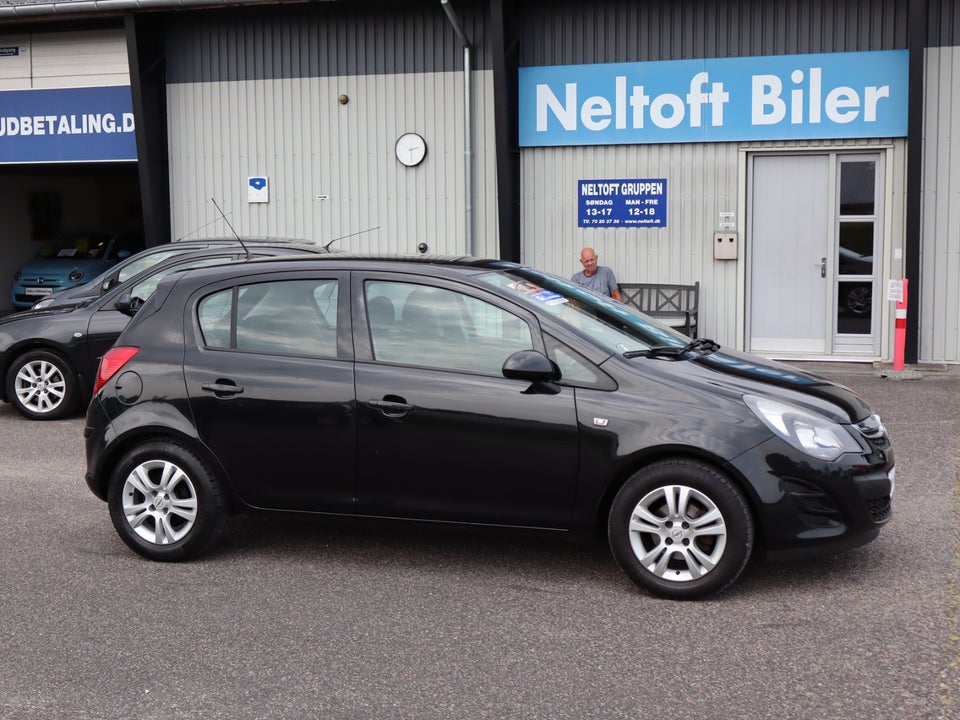 Opel Corsa 1,2 16V Cosmo 5d