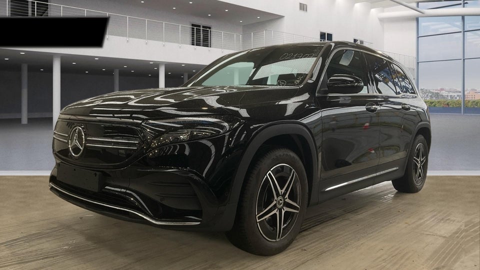 Mercedes EQB250 AMG Line 5d
