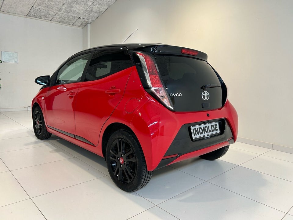 Toyota Aygo 1,0 VVT-i x-cite 5d