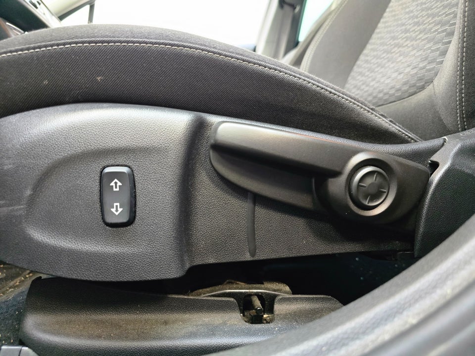 Opel Astra 1,0 T 105 Enjoy Sports Tourer 5d