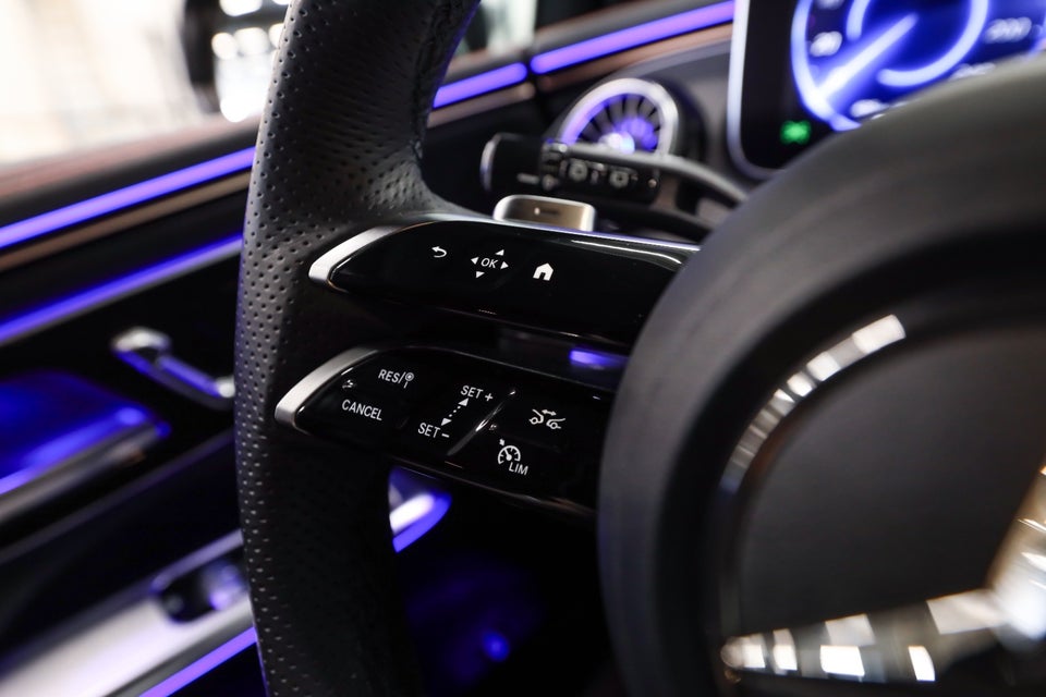 Mercedes EQE350 SUV AMG Advance Plus 4Matic 5d