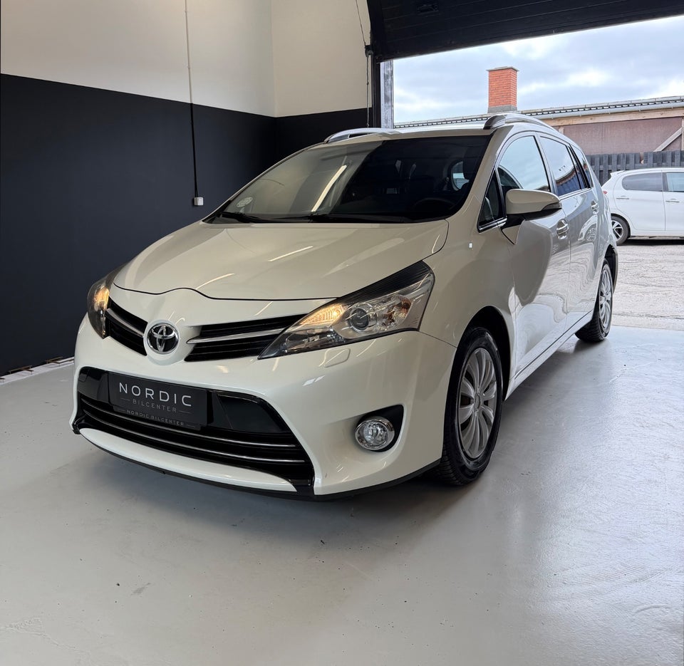 Toyota Verso 1,8 VVT-i T2 Touch MDS 7prs 5d