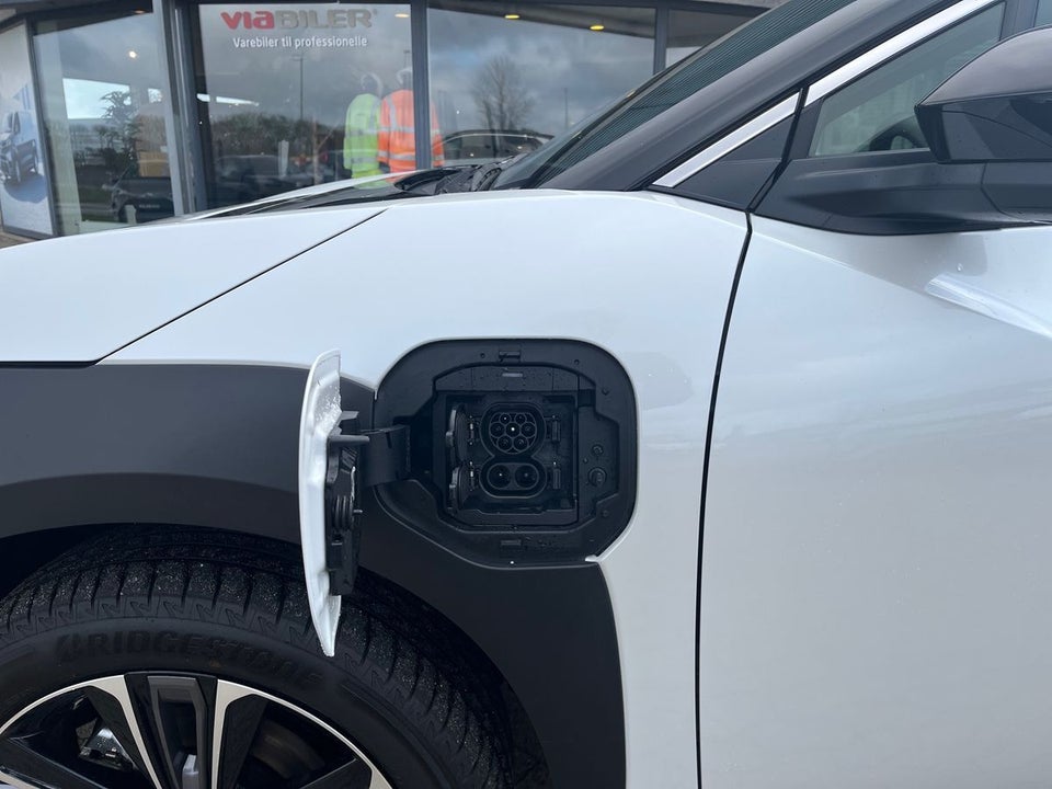 Toyota bZ4X Executive 5d