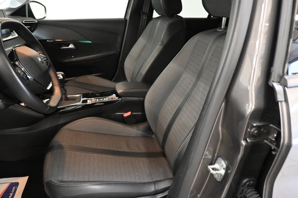 Peugeot 208 1,2 PureTech 100 Allure Pack 5d