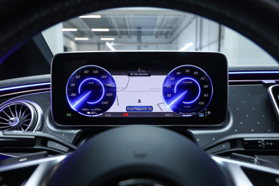 Mercedes EQE350 AMG Line 4d