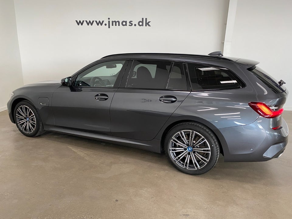 BMW 330e 2,0 Touring M-Sport aut. 5d