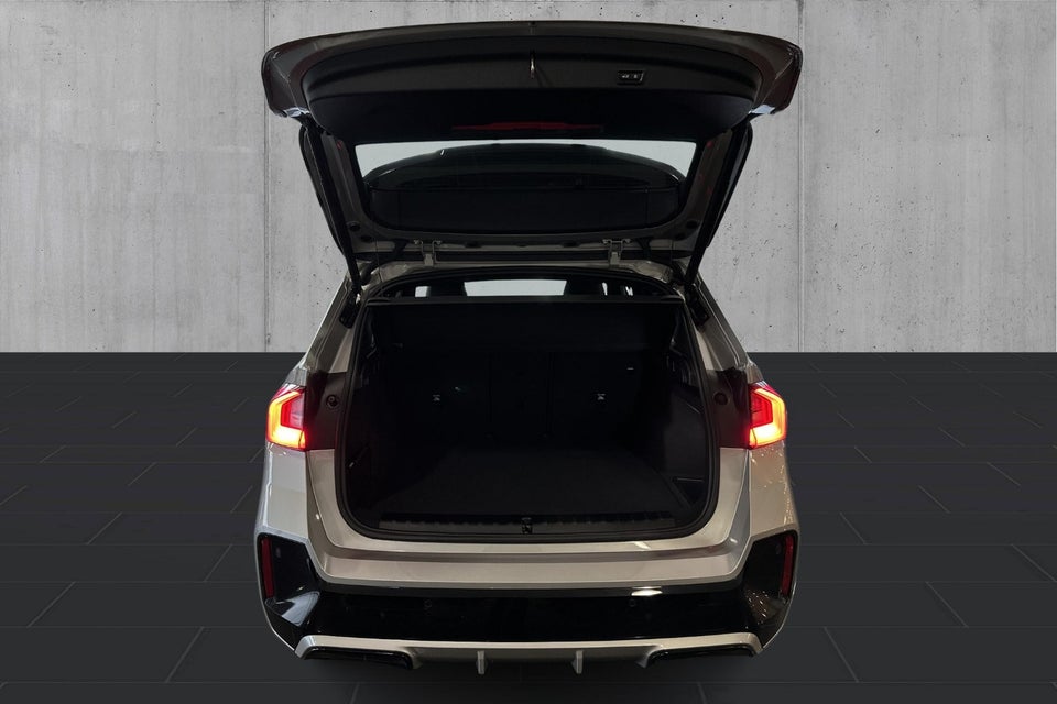 BMW iX1 eDrive20 M-Sport 5d