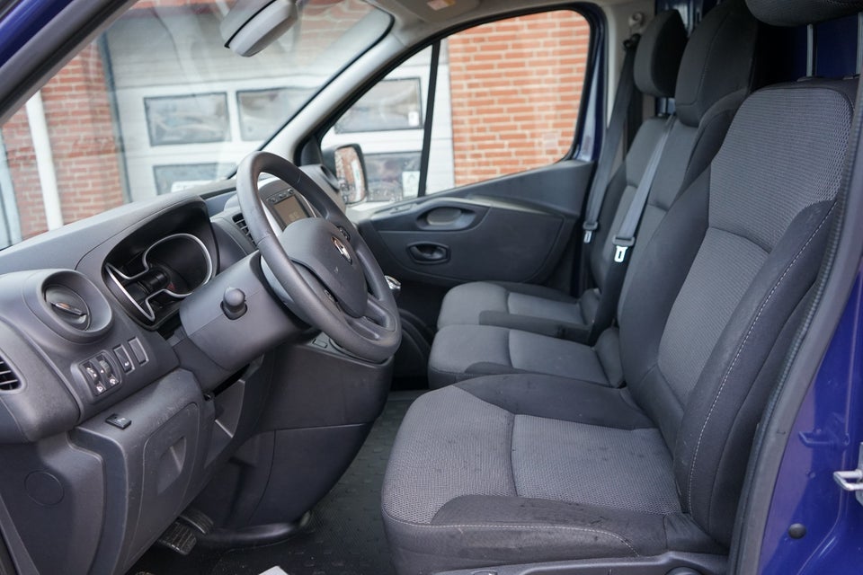 Renault Trafic T29 2,0 dCi 120 L2H1