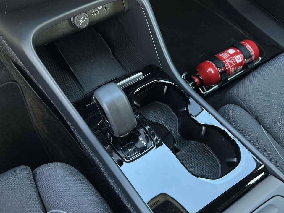 Volvo XC40 P6 ReCharge Core 5d