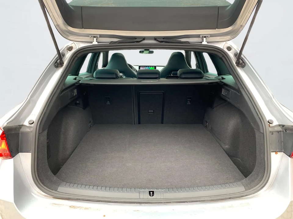 Cupra Leon 1,4 eHybrid Sportstourer DSG 5d