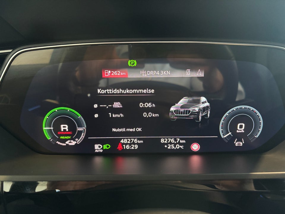 Audi e-tron S quattro 5d