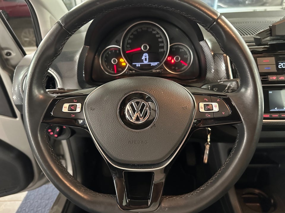 VW Up! 1,0 MPi 60 Move Up! BMT 5d