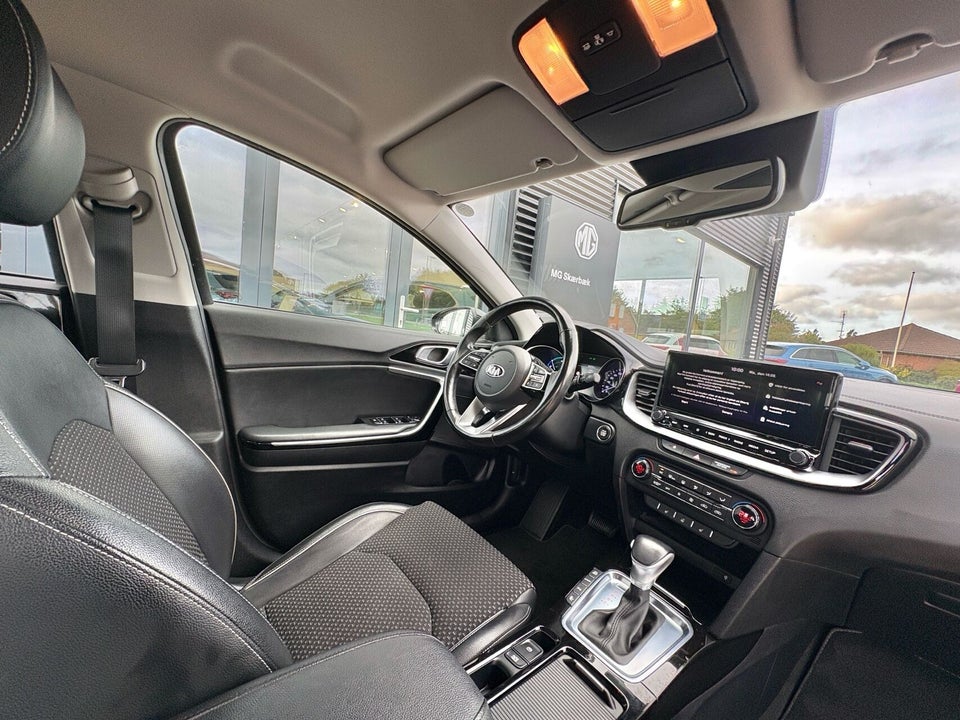 Kia Ceed 1,6 PHEV Upgrade SW DCT 5d