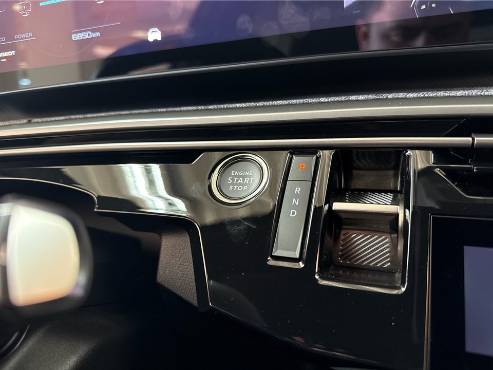 Peugeot e-3008 77 Allure 5d