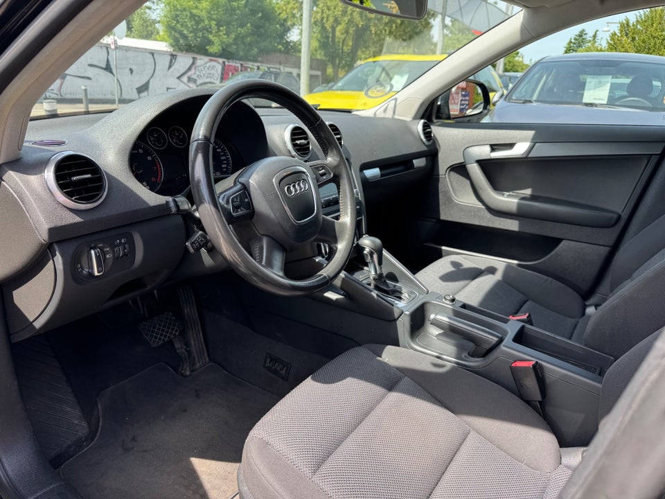 Audi A3 1,8 TFSi Ambition Sportback S-tr. 5d