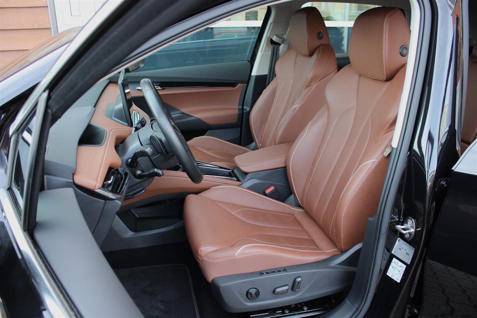 Skoda Enyaq 80 iV ecoSuite 5d