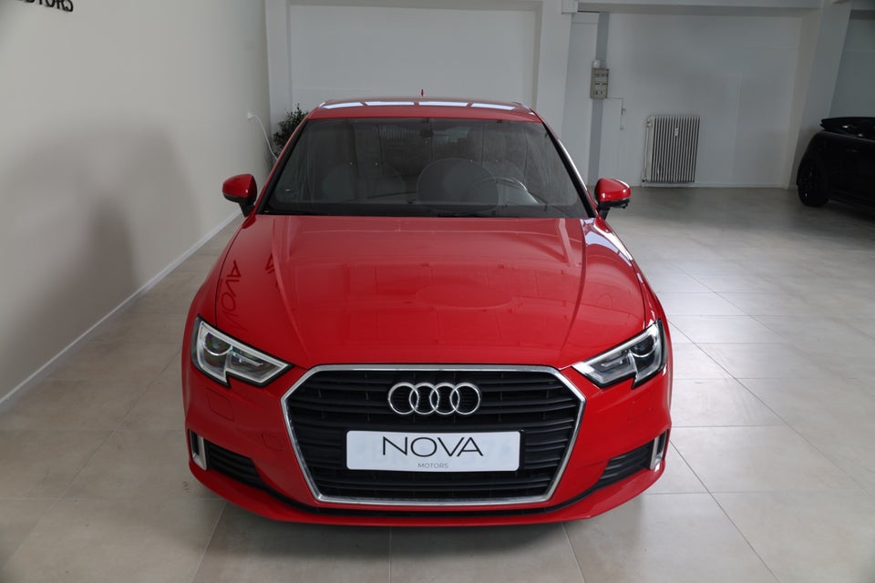 Audi A3 2,0 TFSi 190 S-line S-tr. 4d